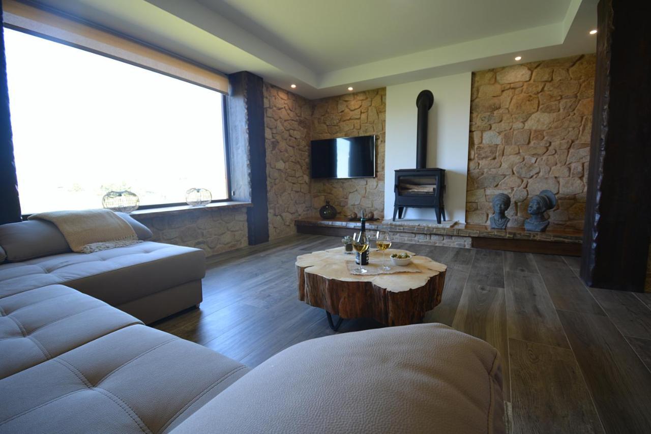 Galihost - Casa Esclavi Villa กัมบาโดส ภายนอก รูปภาพ
